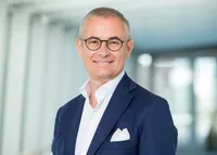 Eugenio Cecchin, Geschäftsführer